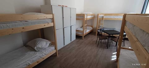 Basic Shared Dormitory, Mixed Dorm (8-bedded) | Room amenity