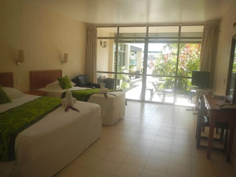 Deluxe Room, Private Balcony | Desk, laptop workspace, iron/ironing board, free WiFi