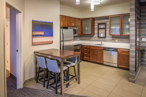 Suite, 2 Bedrooms | Premium bedding, down comforters, desk, laptop workspace