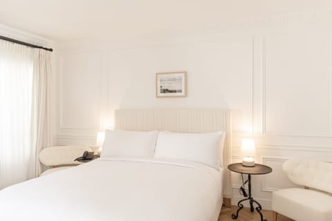 Frette Italian sheets, premium bedding, down comforters, pillowtop beds