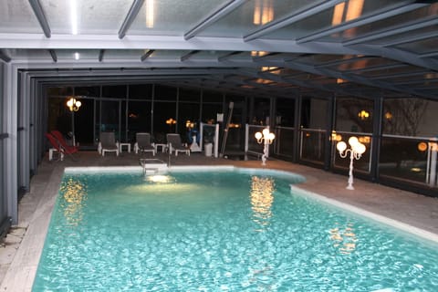 Indoor pool, seasonal outdoor pool, sun loungers