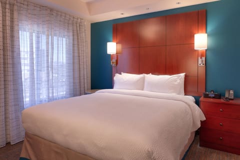 Suite, 1 Bedroom | Premium bedding, down comforters, pillowtop beds, desk