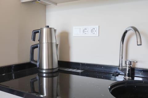 Family Suite | Coffee and/or coffee maker