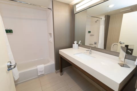 Room, 2 Queen Beds | Bathroom | Free toiletries, hair dryer, towels, soap