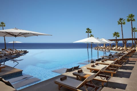 3 outdoor pools, pool umbrellas