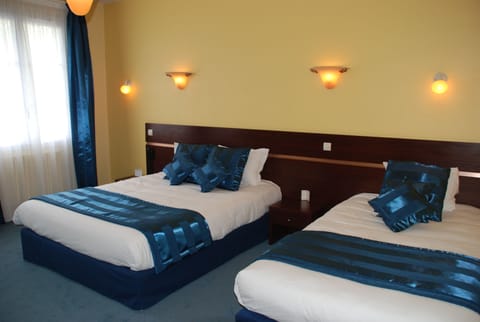 Comfort Triple Room, Non Smoking | Free WiFi