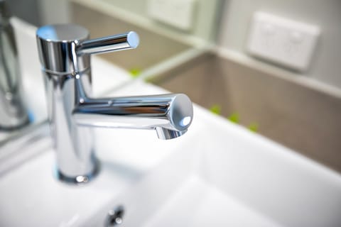 Bathroom sink