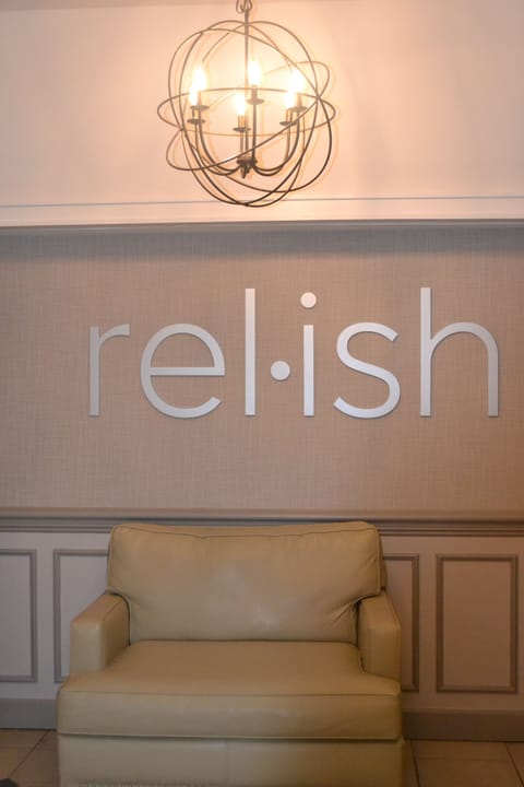 Breakfast, lunch, dinner served; local cuisine