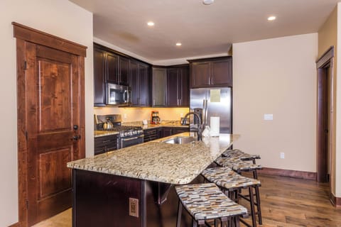 Villa (3 Bedrooms) | Private kitchen | Microwave, oven, stovetop, dishwasher