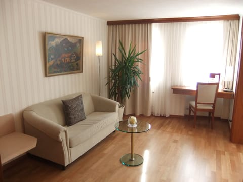 75-inch TV with cable channels