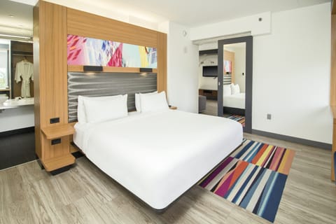 Suite, 1 Bedroom, Corner | Premium bedding, down comforters, in-room safe, desk