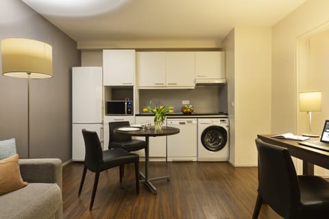 Apartment, 1 Bedroom | Private kitchenette | Fridge, microwave, stovetop, dishwasher