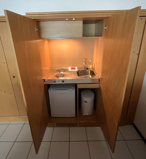 Family Triple Room (17) | Living area | Smart TV, Netflix, streaming services