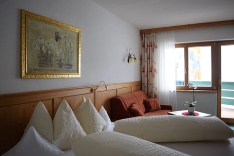 Comfort Double Room | Select Comfort beds, in-room safe, free WiFi, bed sheets