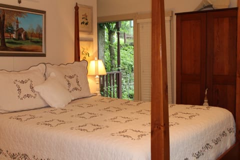 Dove Cottage | Pillowtop beds, individually decorated, individually furnished