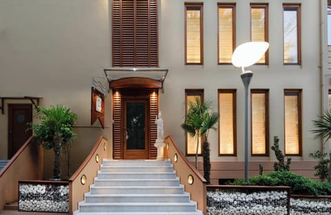 Front of property - evening/night