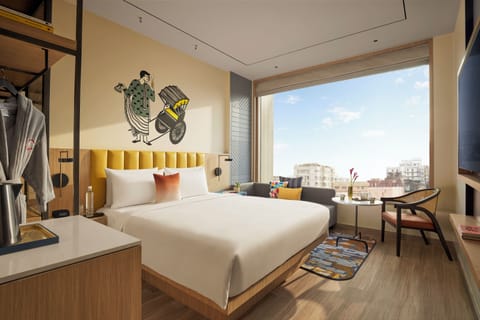 Room, 1 King Bed | City view