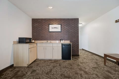 Suite, 1 King Bed, Non Smoking, Refrigerator & Microwave (with Sofabed) | In-room safe, desk, laptop workspace, soundproofing