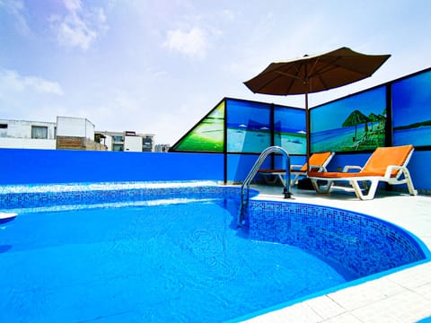 Seasonal outdoor pool, open 10:00 AM to 8:00 PM, sun loungers