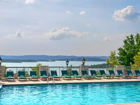 Indoor pool, outdoor pool, sun loungers