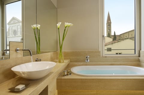 Free toiletries, hair dryer, bidet, towels