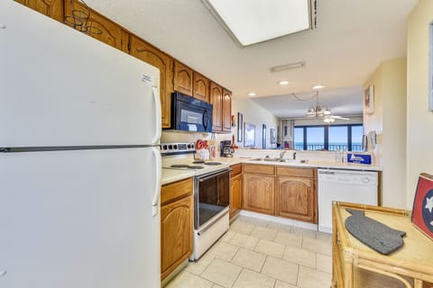 Condo, 2 Bedrooms, Balcony, Ocean View (703) | Private kitchen | Full-size fridge, microwave, stovetop, dishwasher