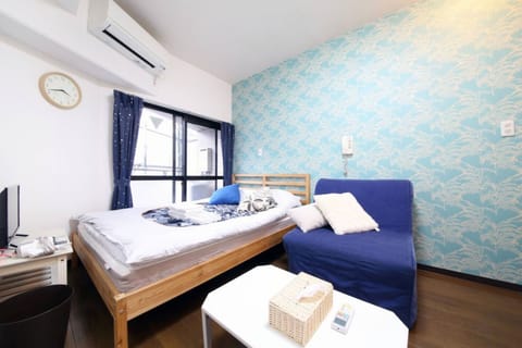 Apartment, Non Smoking | Desk, iron/ironing board, free WiFi, bed sheets