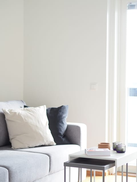 Exclusive Studio | Individually decorated, individually furnished, laptop workspace