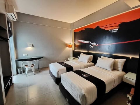 Superior Double or Twin Room | Desk, rollaway beds, free WiFi, bed sheets