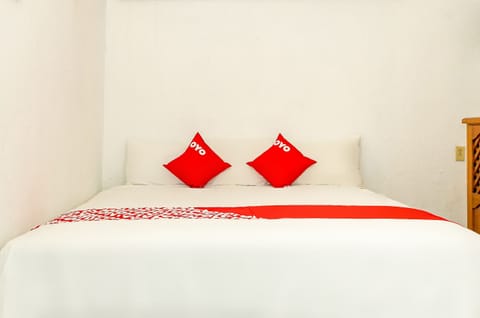 Superior Room | Soundproofing, free WiFi, bed sheets