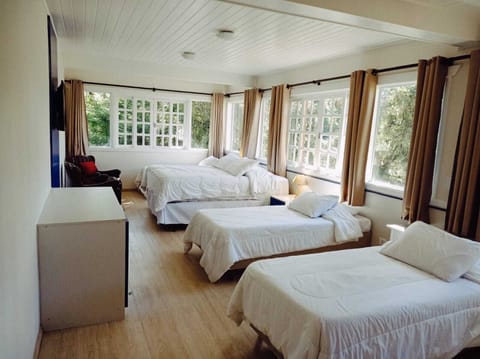 Family Chalet | Premium bedding, minibar, free WiFi, bed sheets