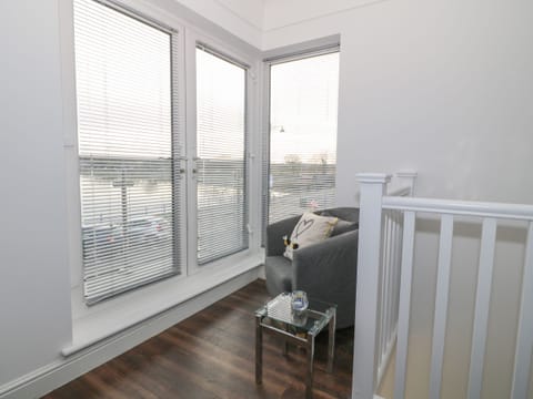 Cottage | 2 bedrooms, individually decorated, individually furnished, free WiFi