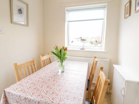 Cottage | Private kitchen | Fridge, electric kettle, cookware/dishes/utensils