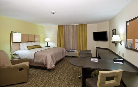 In-room safe, desk, iron/ironing board, rollaway beds