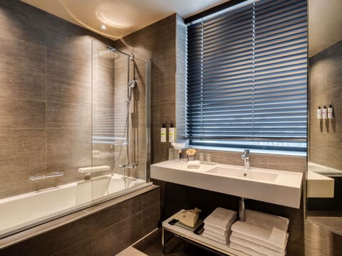 Free minibar, in-room safe, desk, blackout drapes