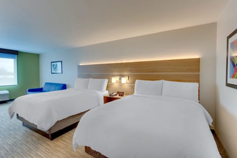 Suite, 1 Bedroom | Premium bedding, in-room safe, desk, laptop workspace