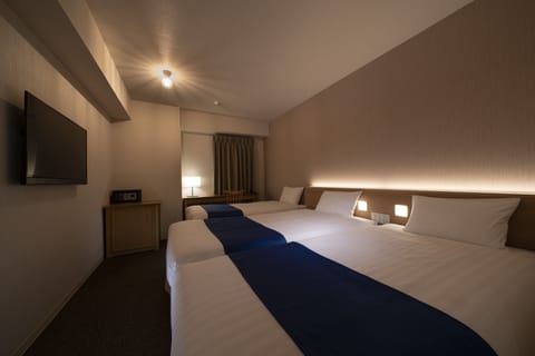 Twin Economy Room 2 | Desk, free WiFi, bed sheets