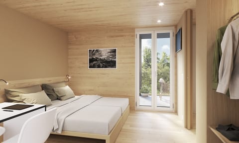 Comfort Double or Twin Room | In-room safe, desk, free WiFi, bed sheets