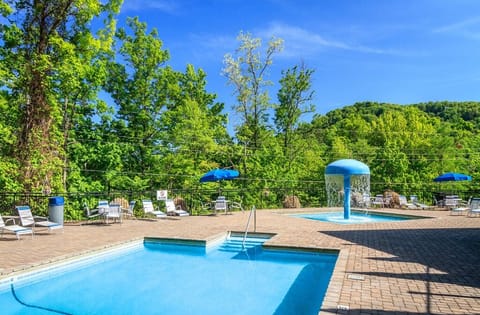 Studio (2 Bedrooms) | Property amenity