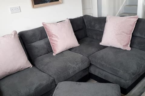 Apartment | Living room