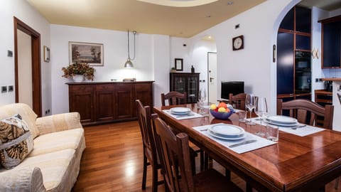 Apartment, 2 Bedrooms | Living area | TV