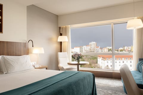 Deluxe Double Room | Premium bedding, minibar, in-room safe, desk