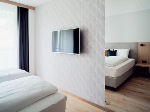 Superior Apartment | In-room safe, desk, free WiFi