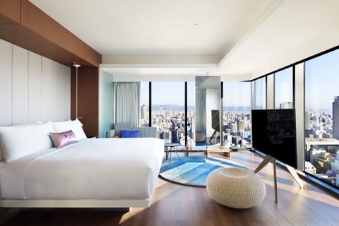 Suite, 1 King Bed, City View (Marvelous) | Minibar, in-room safe, desk, laptop workspace