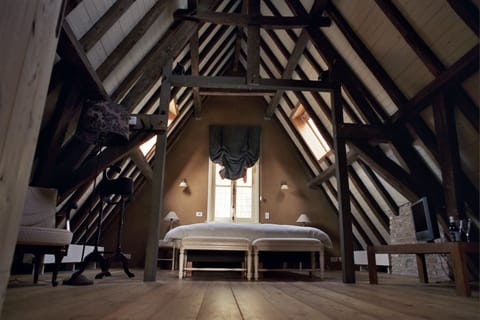 Deluxe Double or Twin Room, City View | Premium bedding, Select Comfort beds, individually decorated