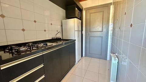 Luxury Quadruple Room, 2 Bedrooms, Kitchen | Private kitchen | Fridge, microwave, electric kettle