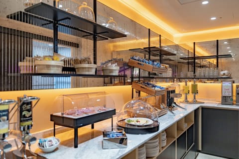 Daily buffet breakfast (EUR 14 per person)