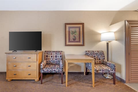 Room, 2 Queen Beds | Desk, laptop workspace, iron/ironing board, free cribs/infant beds