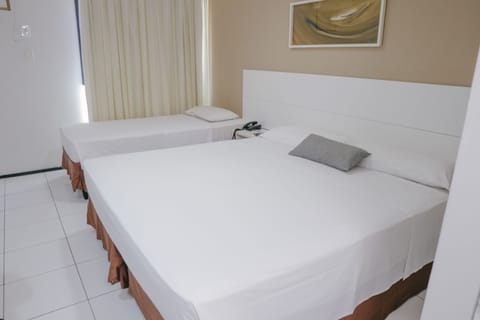 Superior Triple Room | Minibar, desk, free WiFi, wheelchair access