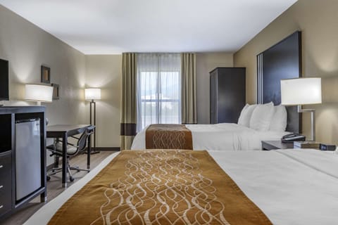 Family Suite, 2 Queen Beds (2nd Floor) | Premium bedding, memory foam beds, in-room safe, desk